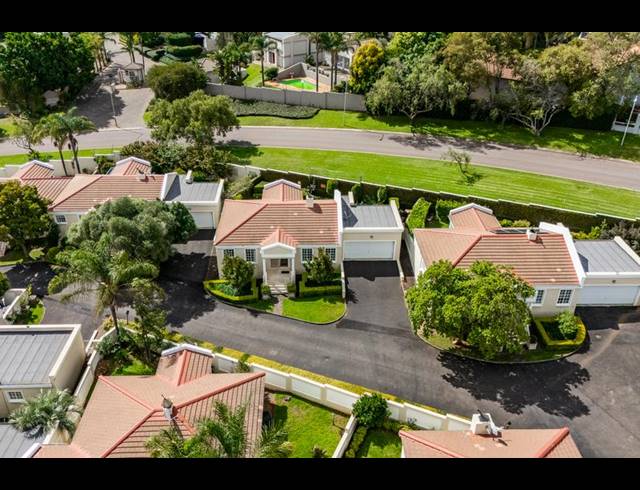 2 BEDROOM SIMPLEX FOR SALE IN WATERKLOOF RIDGE